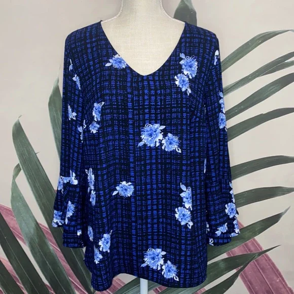 Apt. 9 Floral Weave Blouse - Picture 2 of 8